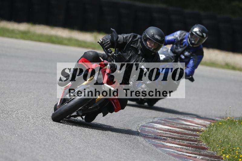 /27 12.06.2025 Ducati Schweiz Trackday Warmup  ADR/gruen-vert/ohne
